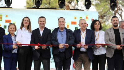 Akhisar Belediyesi’nin bu yıl ilk kez düzenlediği Leziz Akhisar Festivali,