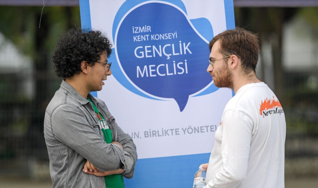 İzmir Büyükşehir Belediyesi’nin düzenlediği “İzmir’de Üniversite Yaşamına Hoş Geldin Festivali”,