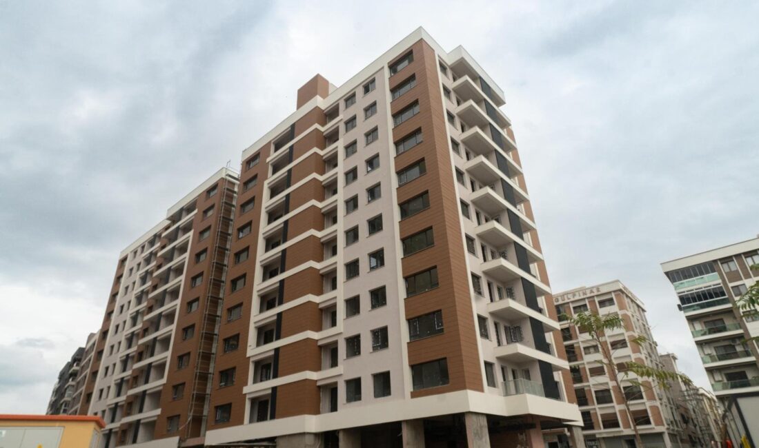 İzmir Büyükşehir Belediyesi, Örnekköy’deki 3, 4 ve 5’inci etaplarda inşaat