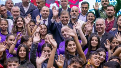 İzmir Büyükşehir Belediyesi, kentteki amatör spor kulüplerine 2024 yılı içinde