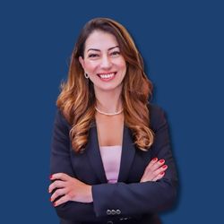 Av. Arzu Külahcıoğlu Altıntoz yazar fotoğrafı