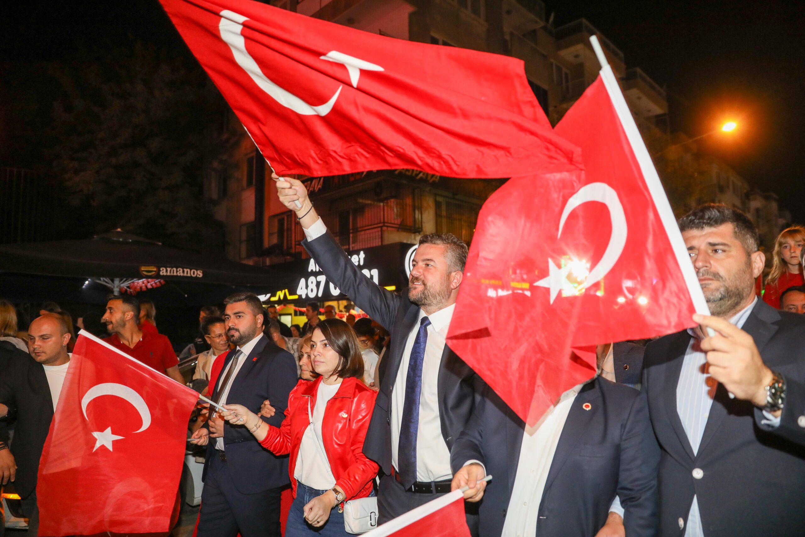 Buca Belediyesi, Cumhuriyet’in 102. yılı için kortej yürüyüşü ve özel