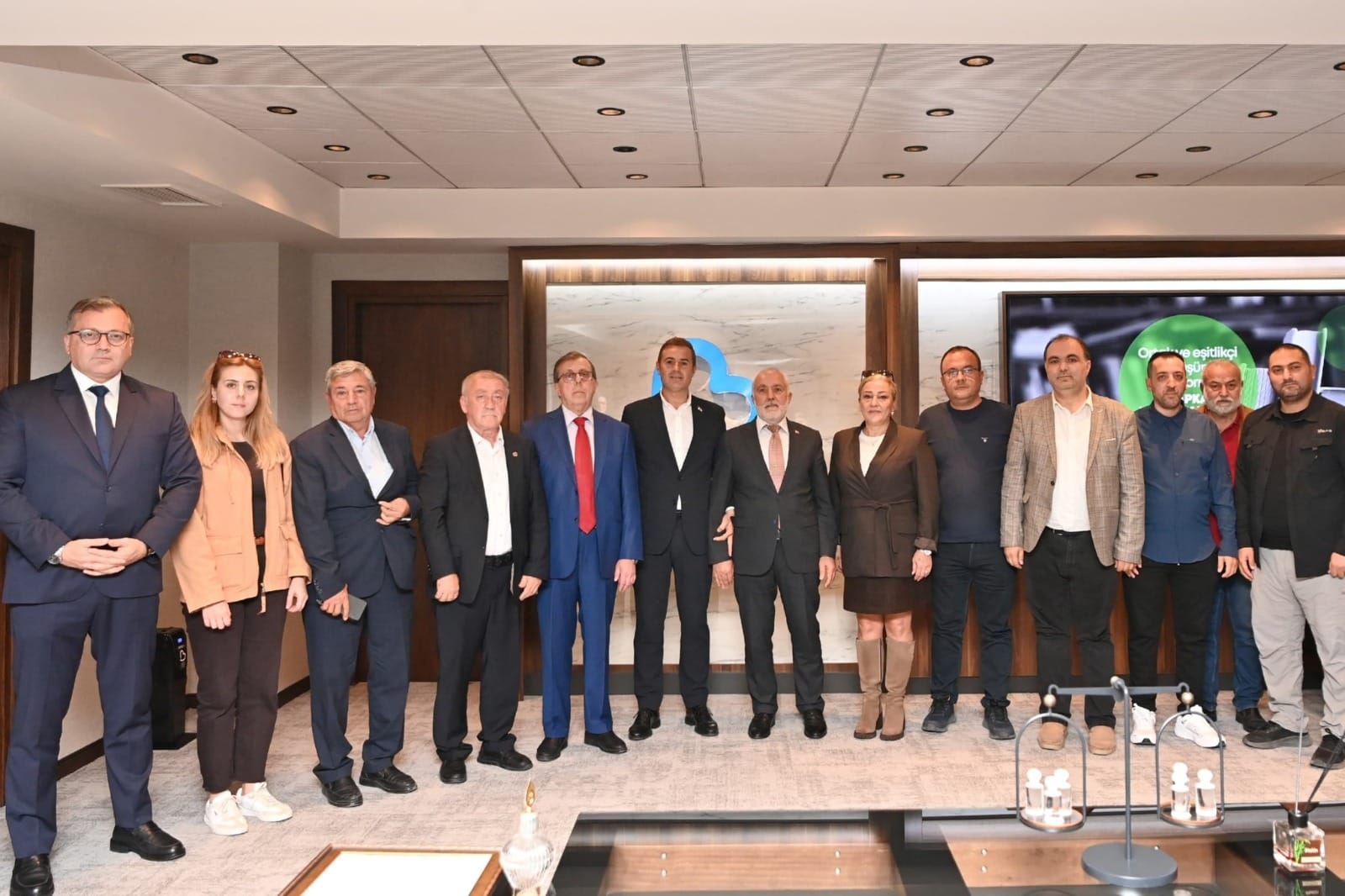 Başkan Ahmet Akın, Toplu Taşıma Merkezi’nin kaldırılacağını, şehirlerarası terminalin Edremit