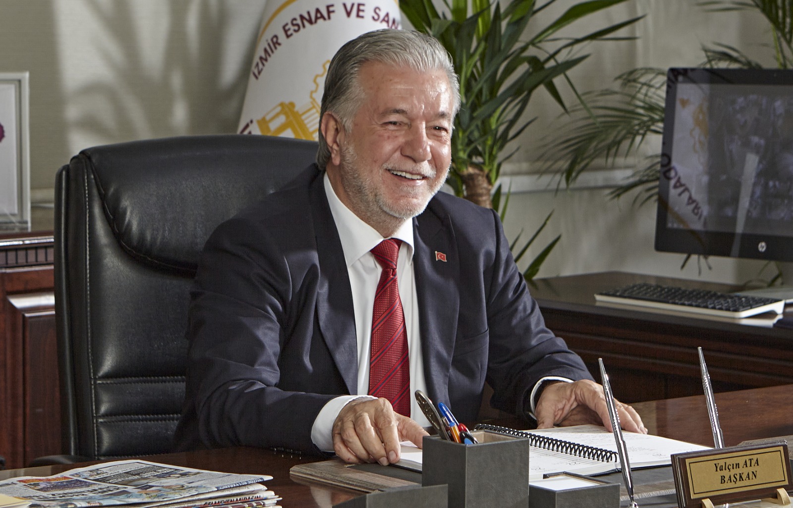 İzmir Esnaf ve Sanatkarlar Odaları Birliği Başkanı Yalçın Ata, Cumhuriyet’in