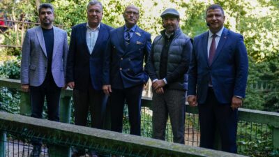 CHP Genel Başkan Yardımcısı Gökan Zeybek, Tire Belediye Başkanı Hayati