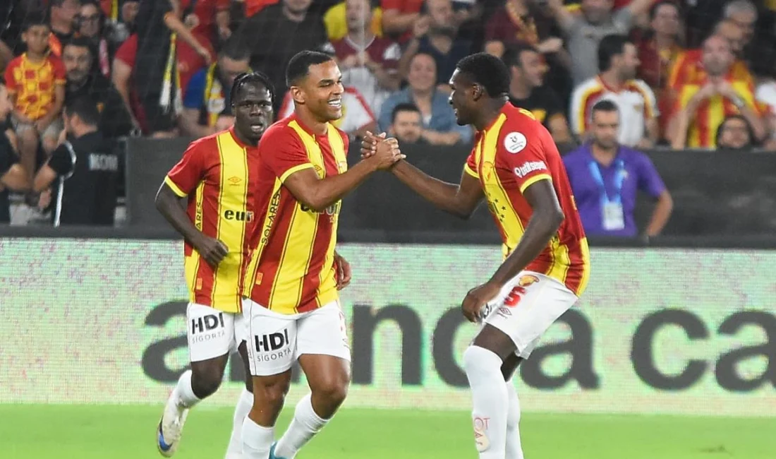 Süper Lig’in 10. haftasında Göztepe, lider Galatasaray’a konuk oluyor. İzmir