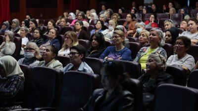Konak Belediyesi’nin Medicana International İzmir Hastanesi iş birliğiyle düzenlediği Meme