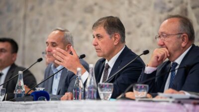 İzmir Büyükşehir Belediye Başkanı Dr. Cemil Tugay, su ürünleri sektörü