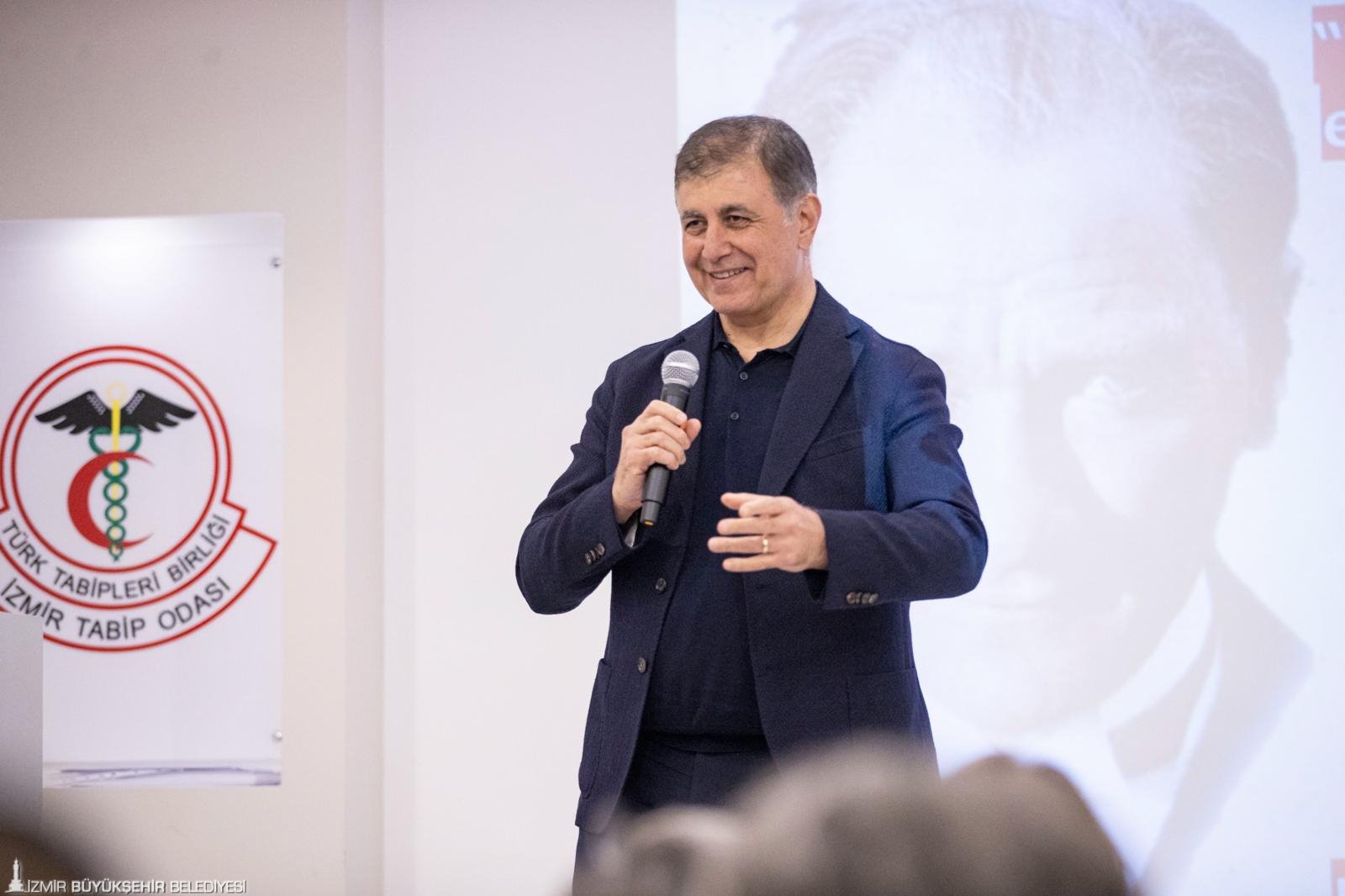 İzmir Büyükşehir Belediye Başkanı Dr. Cemil Tugay, İzmir Tabip Odası’nın