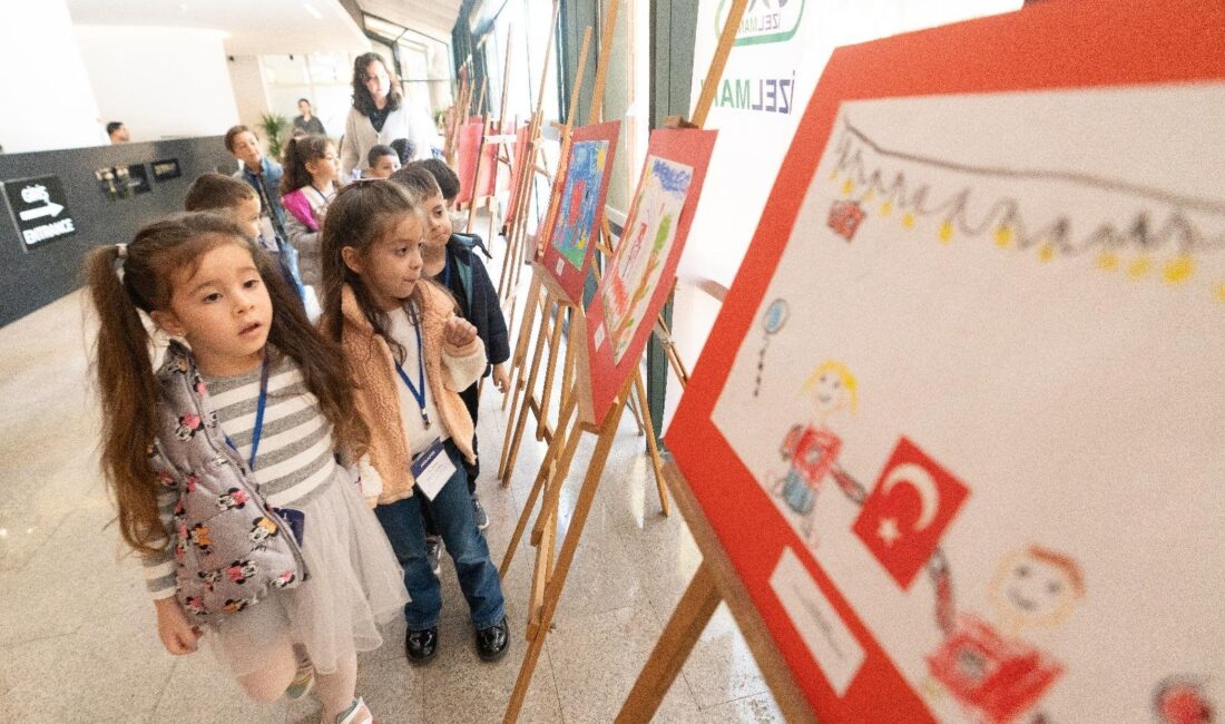 İzmir Büyükşehir Belediyesi çocuk merkezlerinde eğitim gören öğrenciler, Atatürk’ü anmak