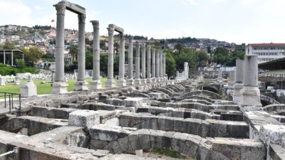 İzmir Tarihi Liman Kenti’nin UNESCO Dünya Mirası Kalıcı Listesi’ne girmesi