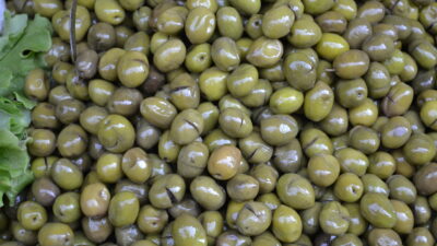 Türkiye, 2025/26 sofralık zeytin ihracatına yüzde 13 artışla başladı. Ekim