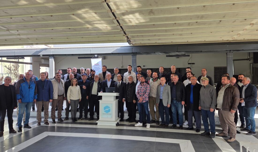 Akhisar Ticaret Borsası Başkanı Alper Alhat, mevcut iki faz sisteminin