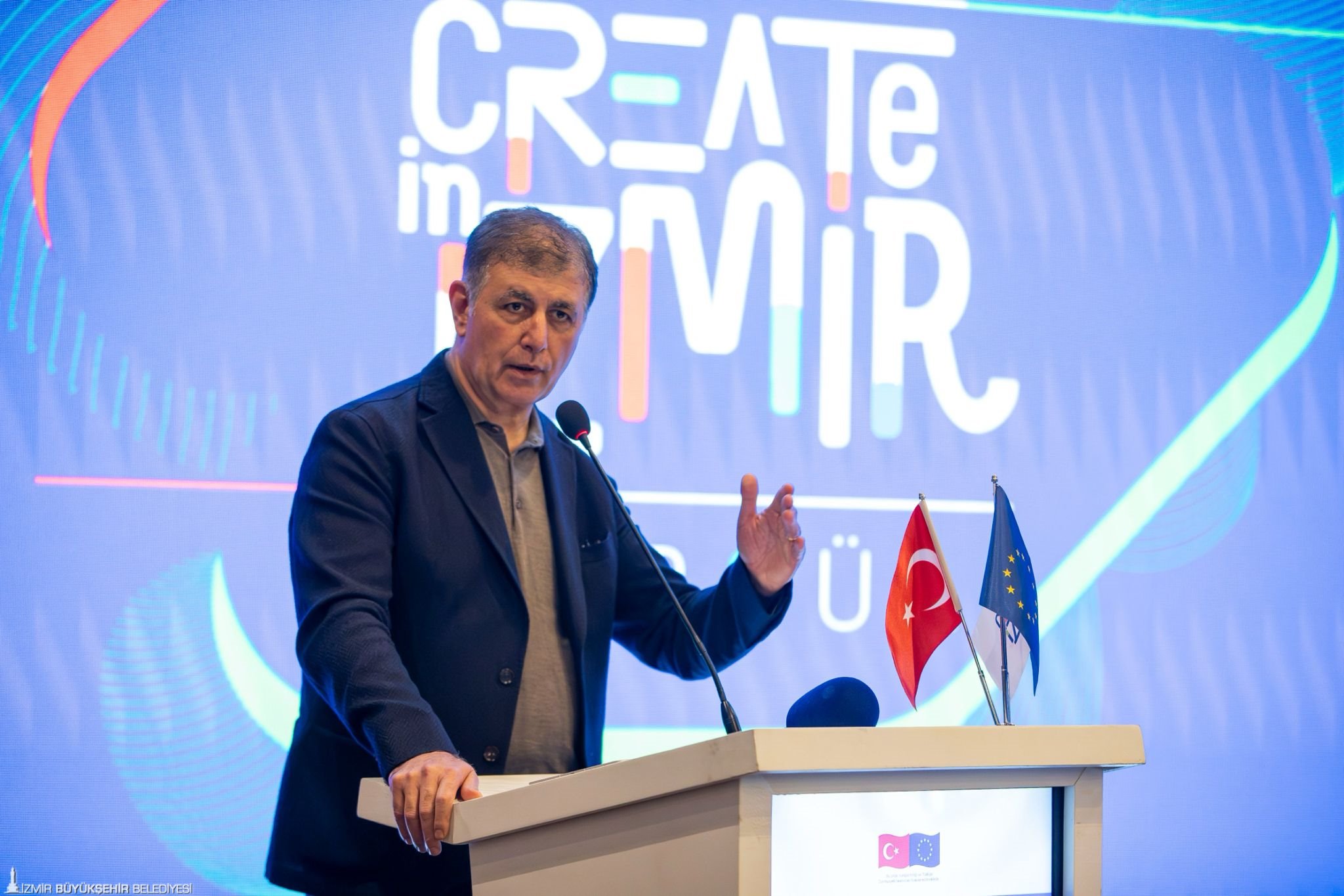 İzmir’de “Geçmiş, Şimdi, Gelecek” temasıyla başlayan Create in İzmir EXPO,