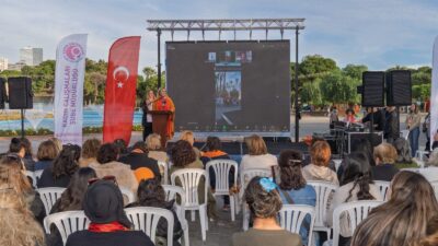 İzmir Büyükşehir Belediyesi, Kadına Yönelik Şiddete Karşı Uluslararası Mücadele Günü’nde