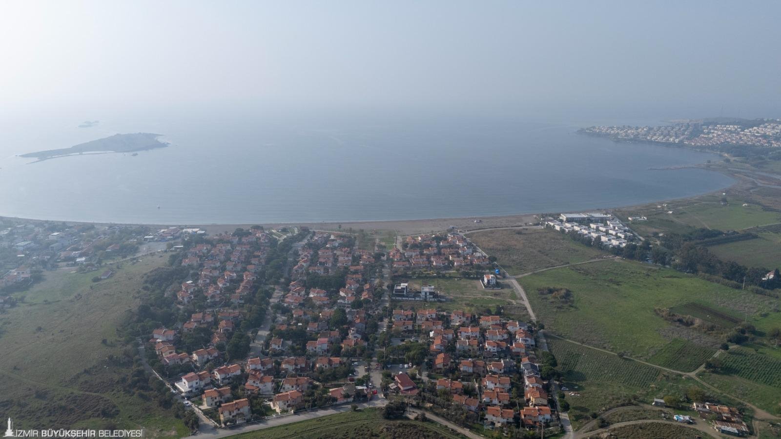 İZSU, Seferihisar Atıksu Arıtma Tesisi’nden çıkan suları Akarca sahilinin 1