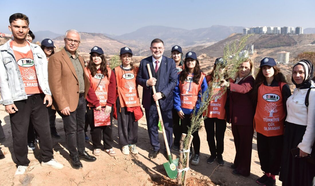 AK Parti İzmir İl Başkanı Bilal Saygılı, 11 Kasım Milli