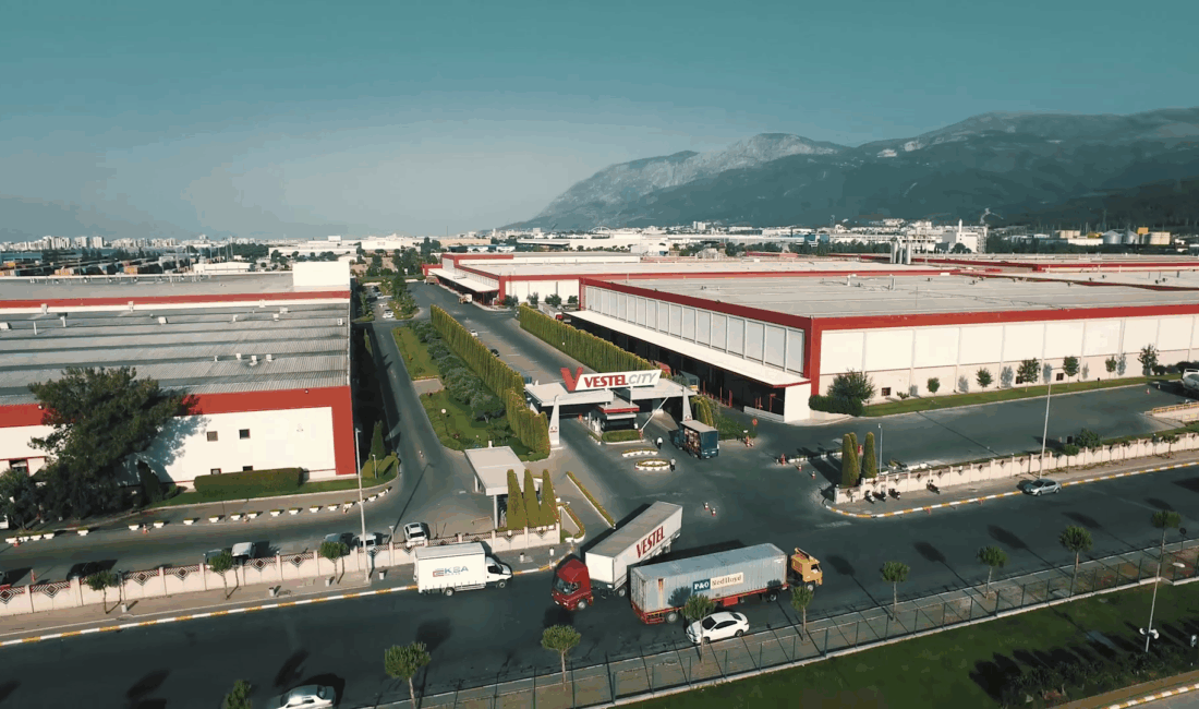 Manisa’daki Vestel fabrikalarında üç günde yüzlerce çalışan işten çıkarıldı. Şirketin