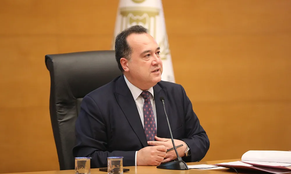 Manisa Büyükşehir Belediye Başkanı Besim Dutlulu, CHP içindeki şirket görevlendirmeleri