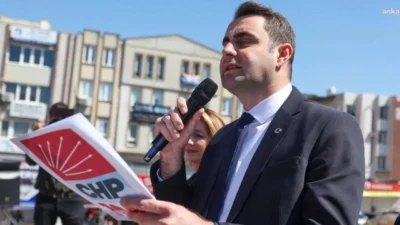 CHP İzmir İl Başkanı Çağatay Güç, Işılay Saygın Güzel Sanatlar