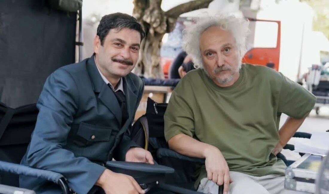 Muğlalı usta yönetmen Yüksel Aksu’nun yeni filmi “Bak Postacı Geliyor”