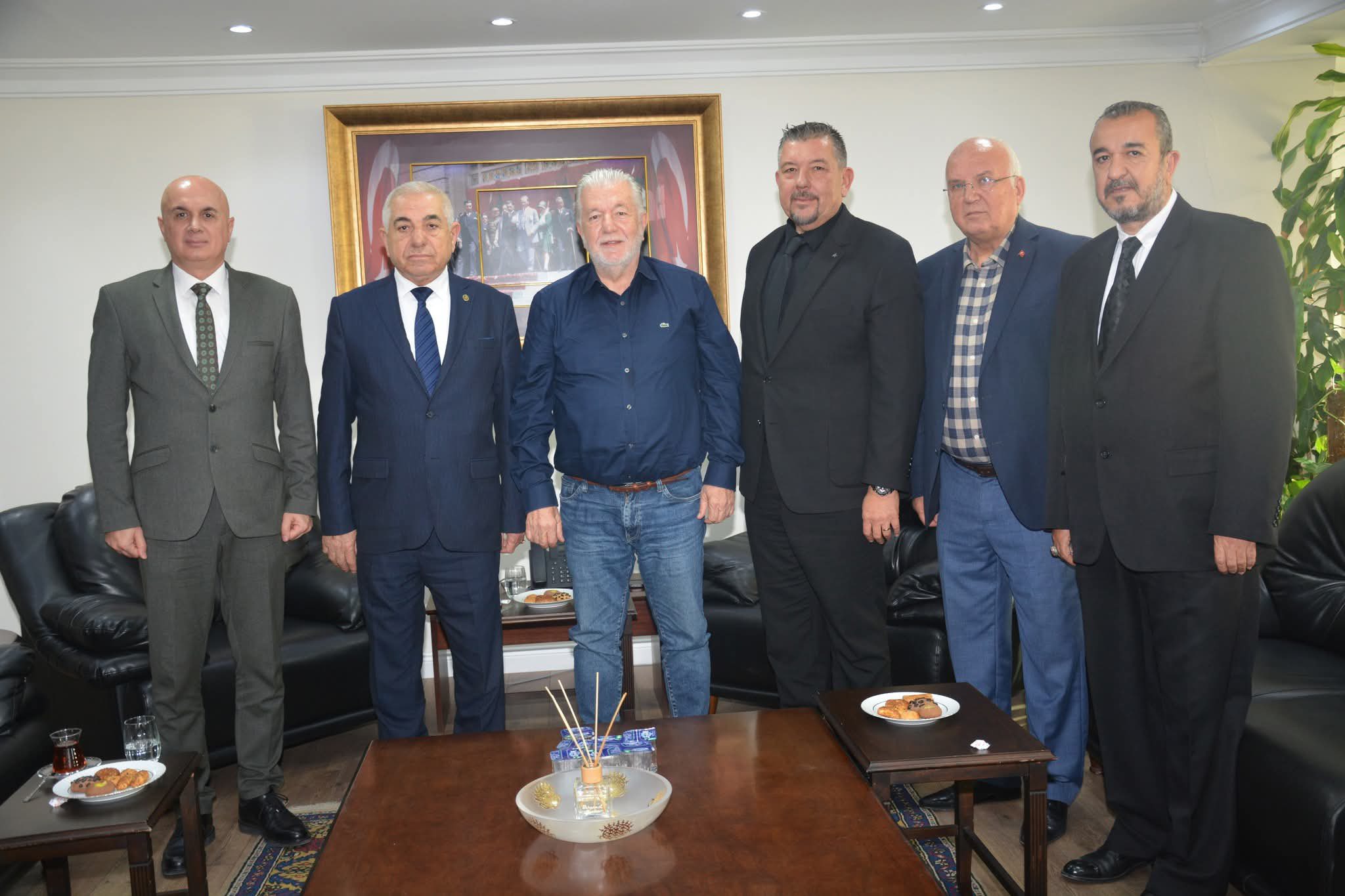 İESOB Başkanı Yalçın Ata, Oda Başkan Adayı Ethem Hiçüşenmez ile