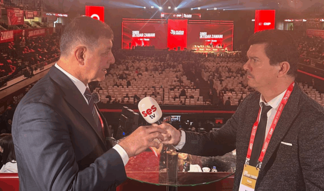 CHP’nin 39’uncu Kurultayı’na katılan İzmir Büyükşehir Belediye Başkanı Cemil Tugay,