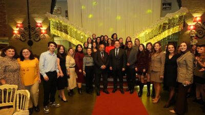 Manisa Büyükşehir Belediye Başkanı Besim Dutlulu, MABEM öğretmenlerinin maaşlarını 66-75