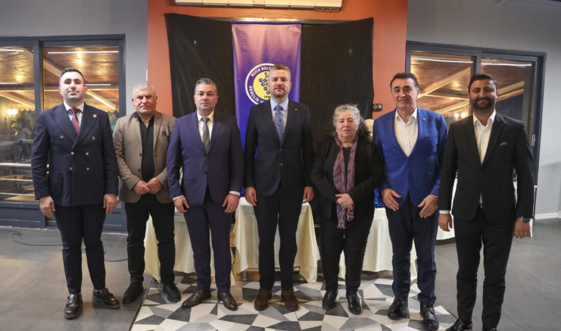 Buca Belediyespor’un altyapısına destek amacıyla düzenlenen dayanışma gecesi, spor camiasının