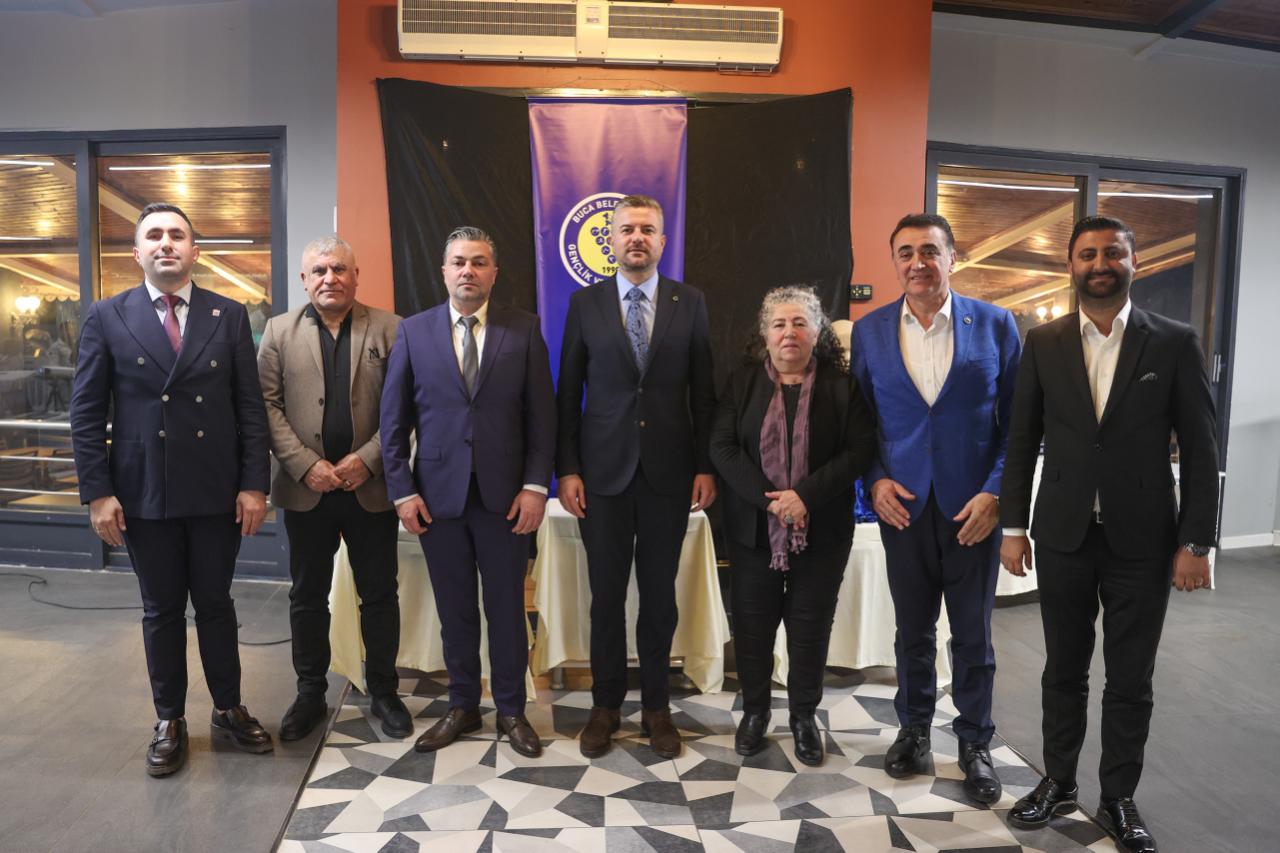 Buca Belediyespor’un altyapısına destek amacıyla düzenlenen dayanışma gecesi, spor camiasının