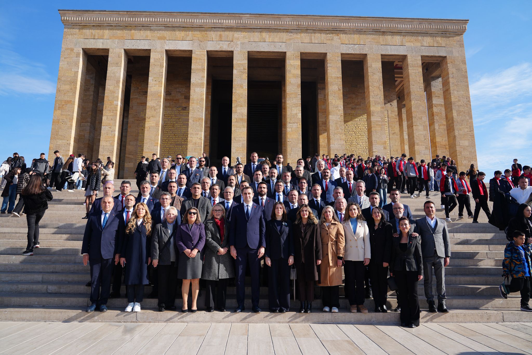 CHP İzmir İl Örgütü, İl Başkanı Çağatay Güç başkanlığındaki heyetle