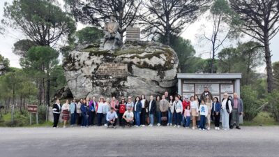 Menderes Belediyesi, Öğretmenler Günü kapsamında ilçedeki öğretmenler için Bergama gezisi