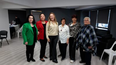 Konak Belediyesi’nin katılımcı yönetim modeli Komşu Buluşmaları’nın dördüncüsü Türkan Saylan