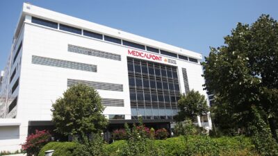 Medical Point İzmir Hastanesi, çalışan memnuniyetine ve insan odaklı kurum
