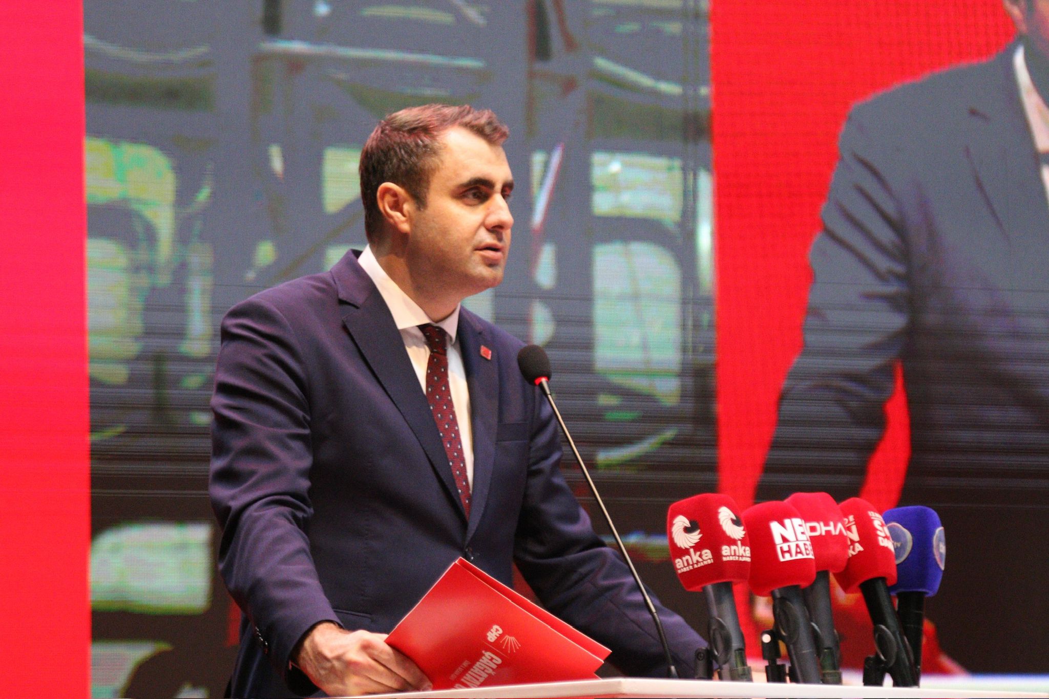 CHP İzmir İl Başkanı Çağatay Güç, İYİ Parti İzmir Milletvekili