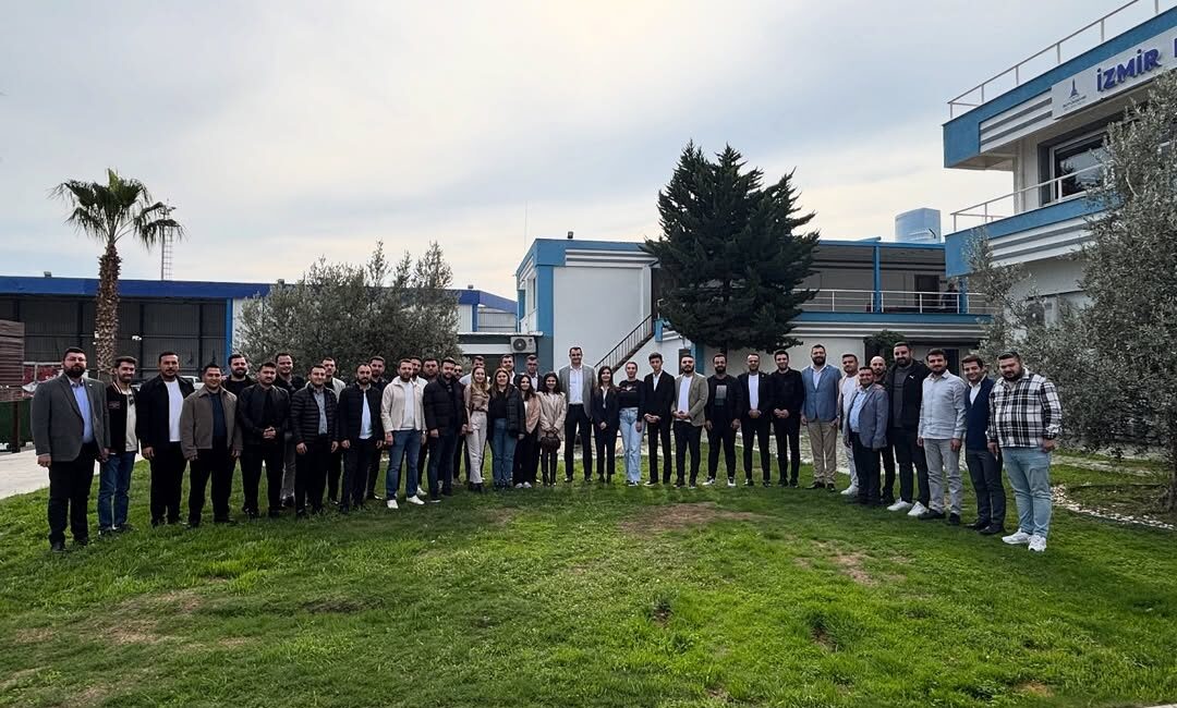 CHP İzmir İl Başkanı Çağatay Güç, Gençlik Kolları İl Başkanı