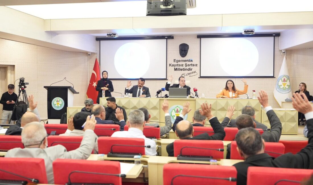 Manisa Büyükşehir Belediyesi’nin 2026 bütçesi 19,5 milyar TL olarak belirlendi.