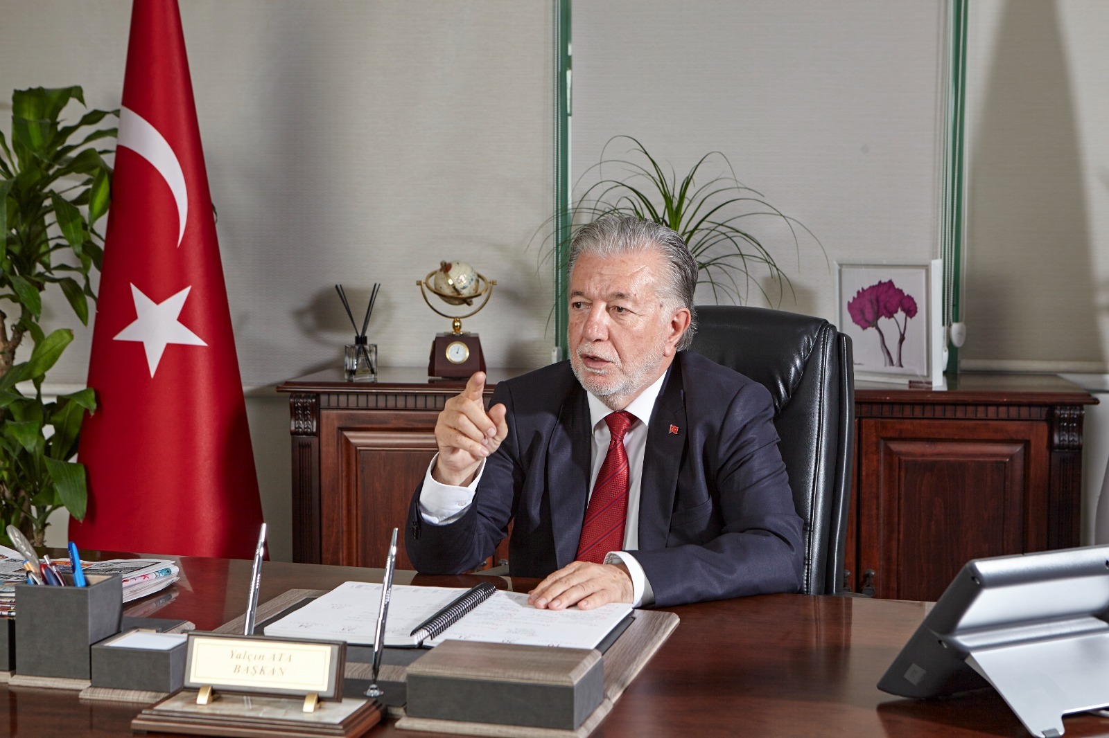 İzmir Esnaf ve Sanatkarlar Odaları Birliği (İESOB) Başkanı Yalçın Ata,