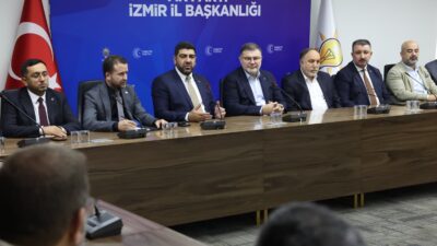 AK Parti Mardin İl Başkanı Mehmet Uncu ve beraberindeki heyet,