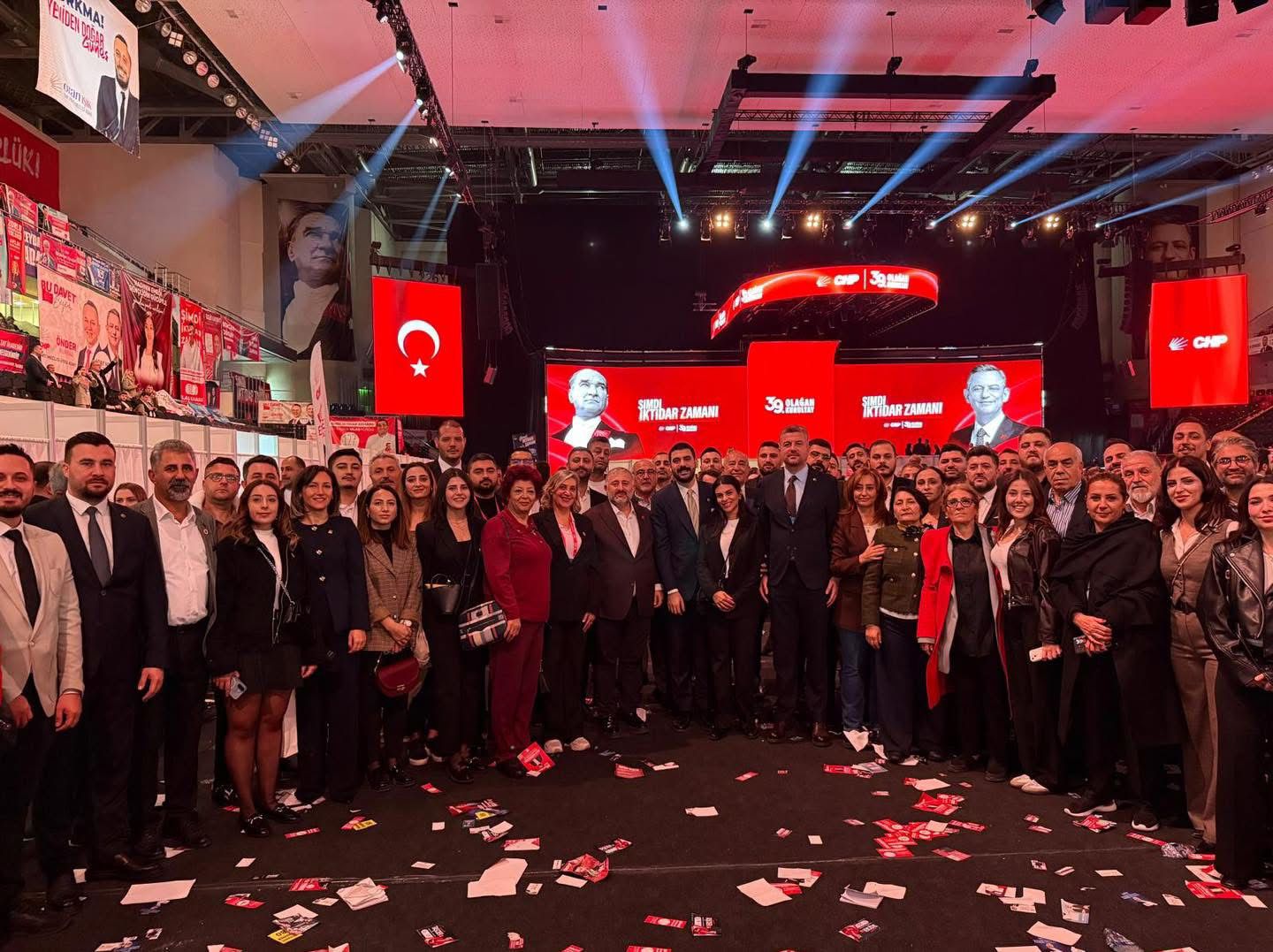 Buca Belediye Başkanı Görkem Duman ve CHP Buca İlçe Başkanı