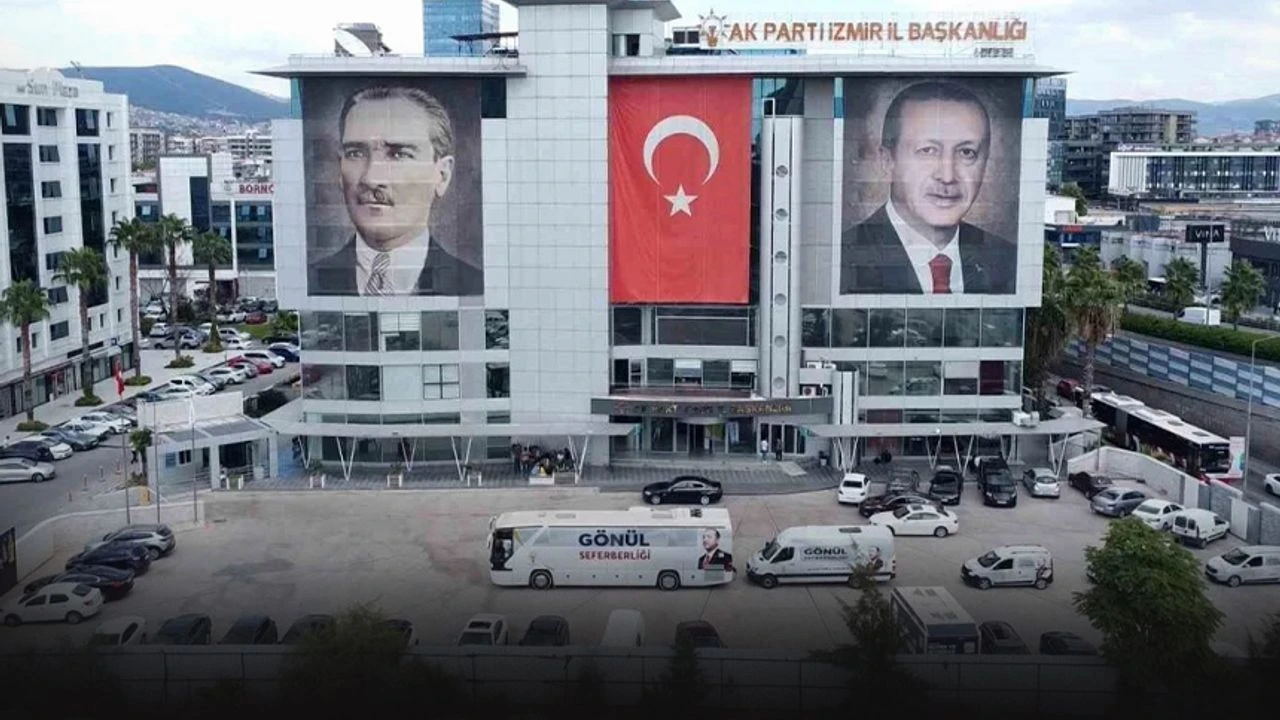 AK Parti Urla Kadın Kolları Yönetim Kurulu Üyesi Serap Ergani’nin