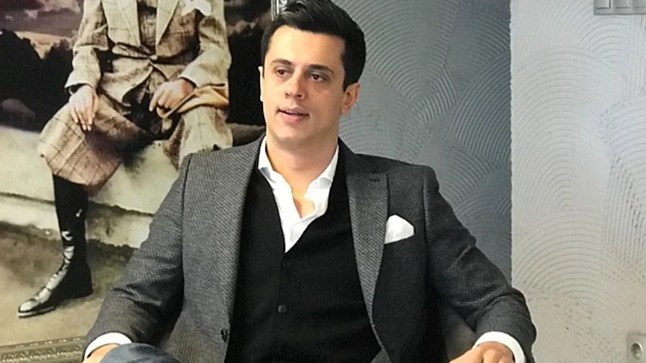 AK Parti Karabağlar Grup Başkanvekili Fırat Eroğlu, CHP Karabağlar İlçe