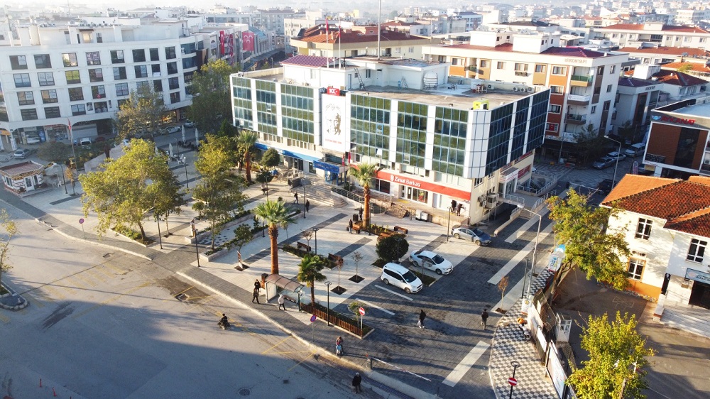 Menderes Belediyesi, 10 Kasım’da Ulu Önder Mustafa Kemal Atatürk’ü anma