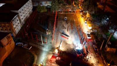 Buca Belediyesi ekipleri, Seyhan Mahallesi’ndeki hazine arazisine izinsiz inşa edilen