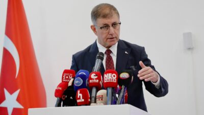 İzmir Büyükşehir Belediye Başkanı Cemil Tugay, CHP kurultayı öncesi PM