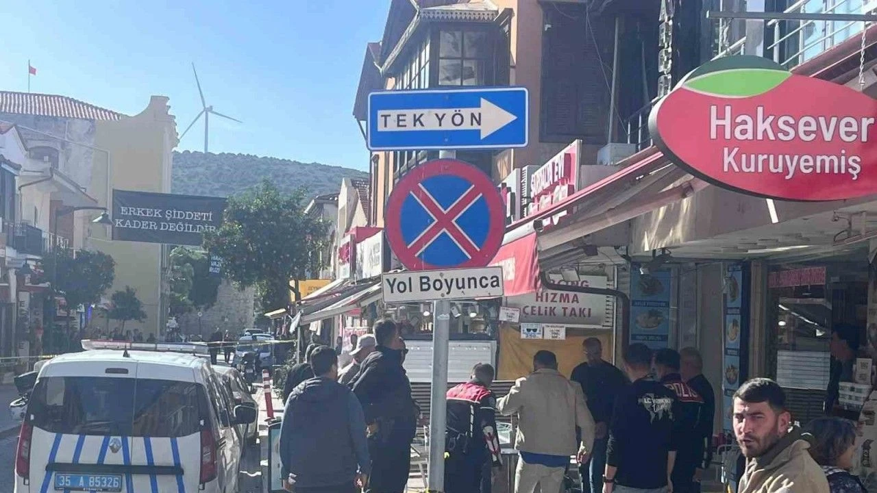 Çeşme Çarşısı’nda bir midyeciye yapılan silahlı saldırı sonrası sığınan işletme