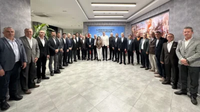 CHP İzmir İl Başkanı Çağatay Güç, ilçe başkanlarıyla ilk toplantısını