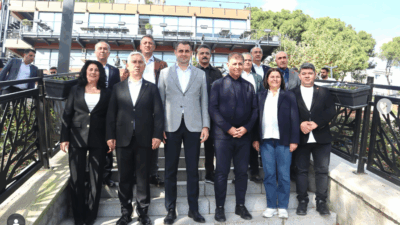 CHP İzmir İl Başkanı Çağatay Güç, Bergama’da ilçe başkanları ve