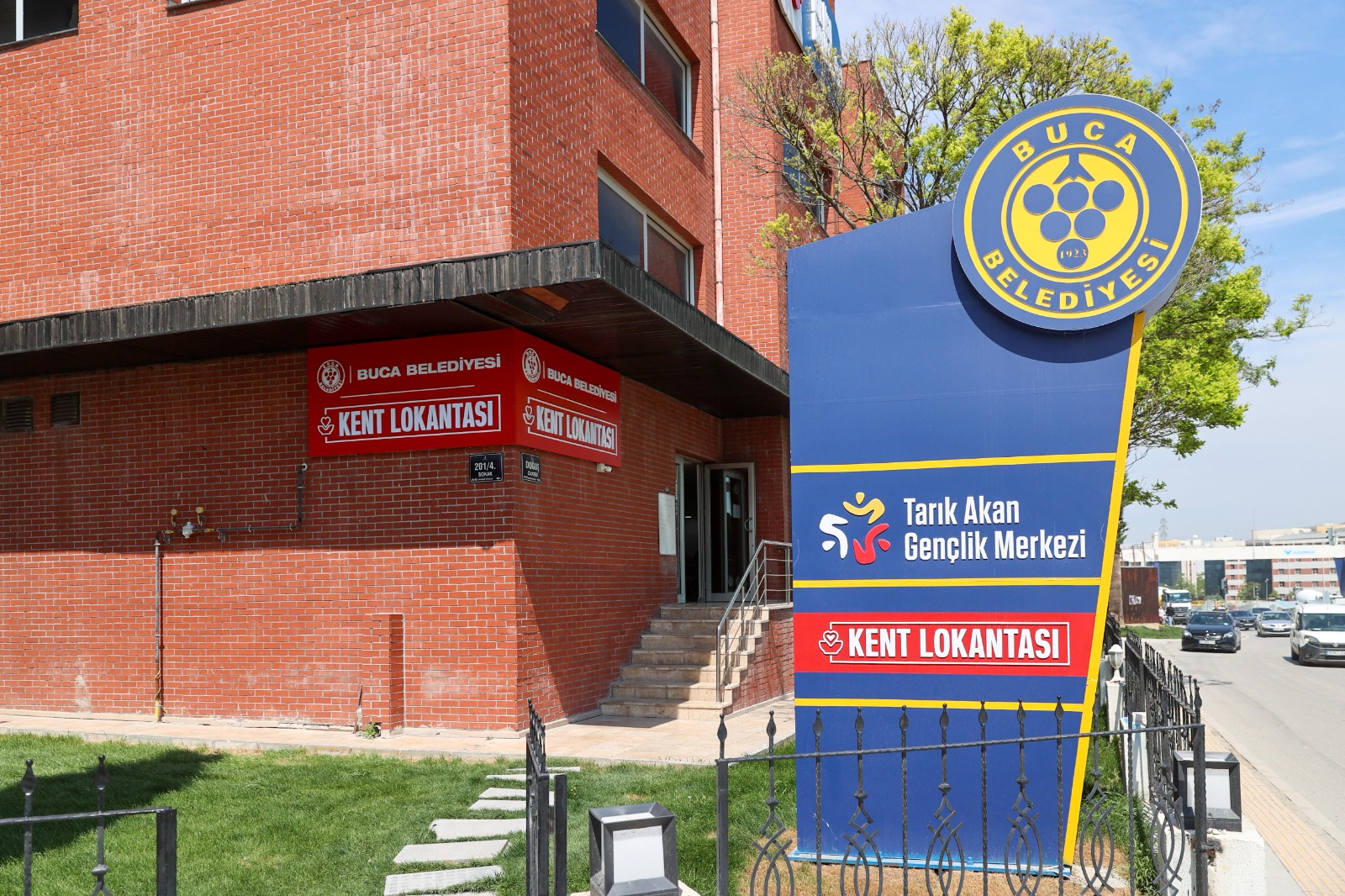 Buca Belediyesi, Kent Lokantalarında sürdürülen tadilat çalışmalarının sürdüğünü ve lokantaların