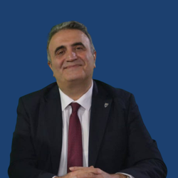 Ekonomist Dr. Ayhan Bülent Toptaş yazar fotoğrafı